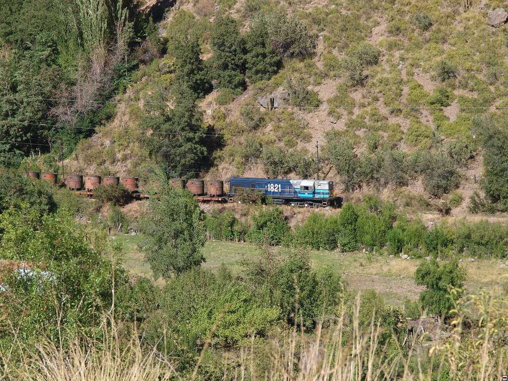 Transandino v useku Los Andes - Rio Blanco3.jpg